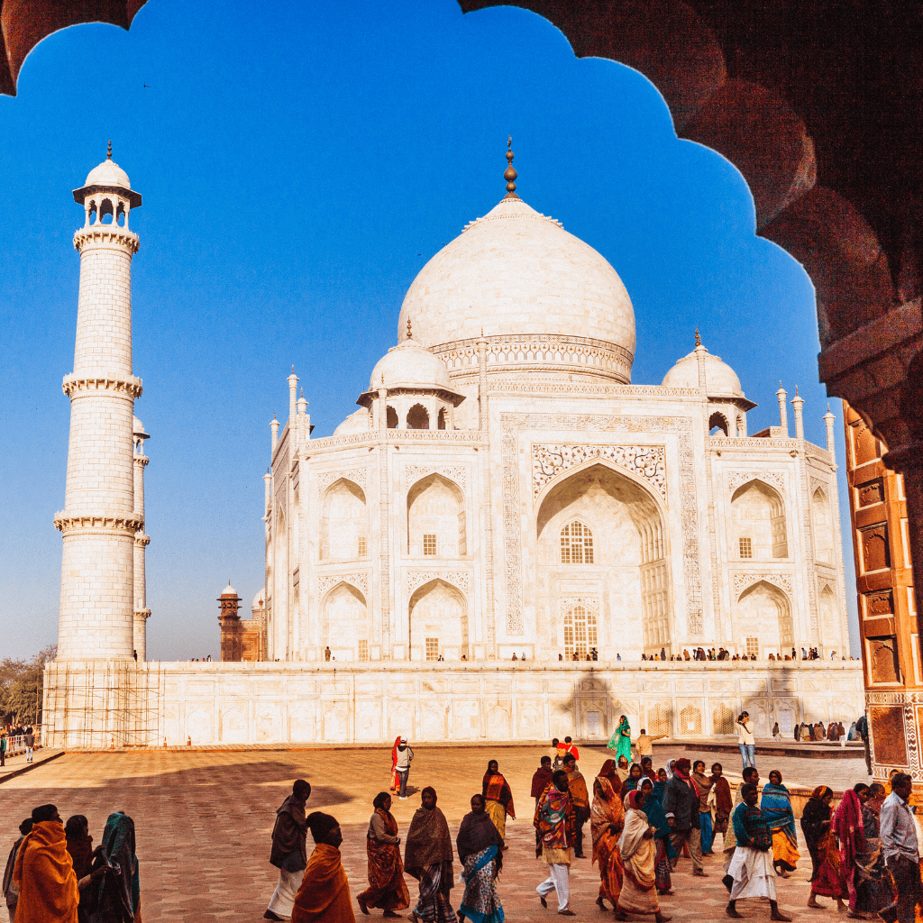 Overnight Taj Mahal Tour From Delhi